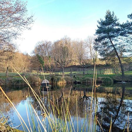 Le Petit Lac Bourganeuf Екстер'єр фото